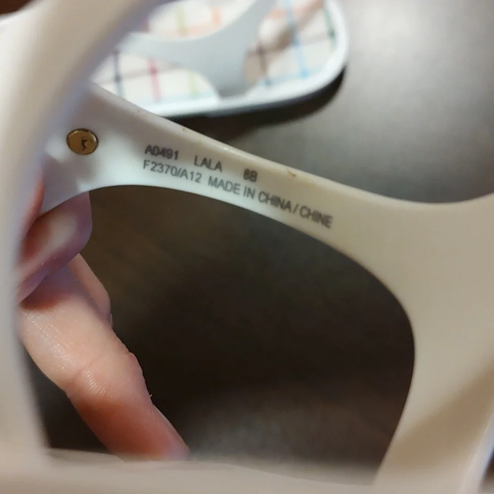 NWT Coach Lala White Silver Logo Casual Sandals/Thong Women Size 8B Casual - Picture 6 of 7